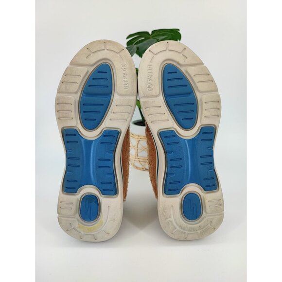 Skechers Men's Go Walk Arch Fit Snow Bound Tan Sherpa Sneaker Size 8.5 US - Picture 7 of 8